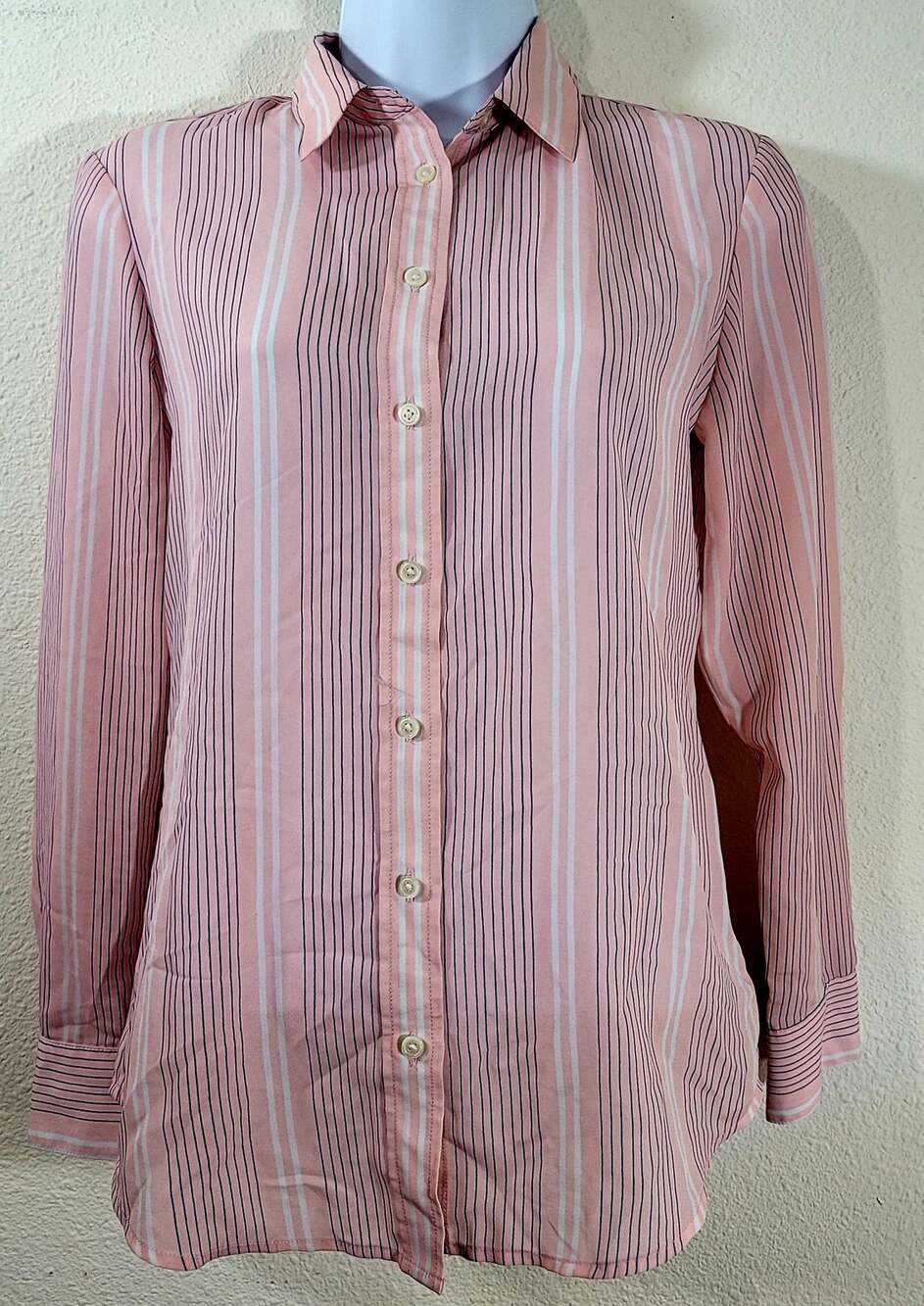 Banana Republic Pink Blue Striped Button Up Top XS Petite Lightweight Flowy Soft